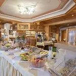 Engel Hotel 3*