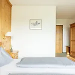 Engel Hotel 3*