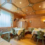 Hotel Engel 3*