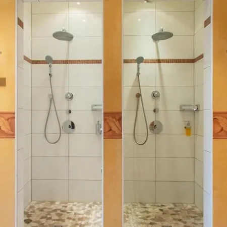 Отель Engel