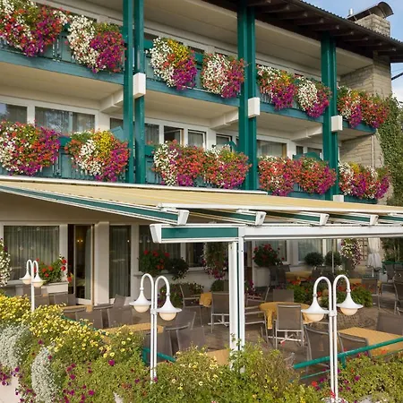 Engel Hotel 3*